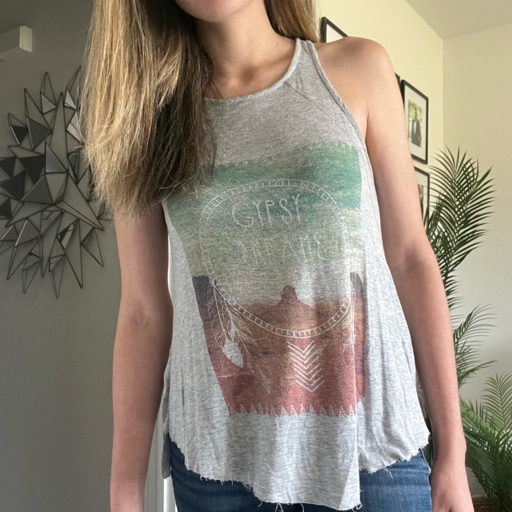 GYPSY DREAMS FRAYED TANK - Picture 4 of 15